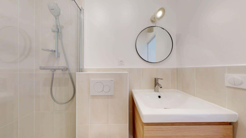 Room in Rue Ambroise Croizat, Villejuif for 191 m² with 9 bedrooms - Gallery - 27