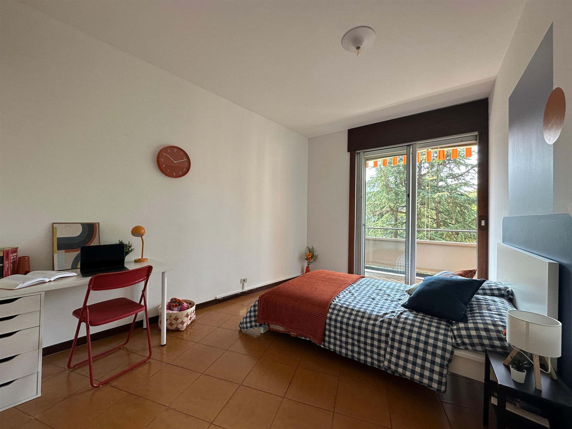 Viale Europa 72 - Stanza 204 - 1