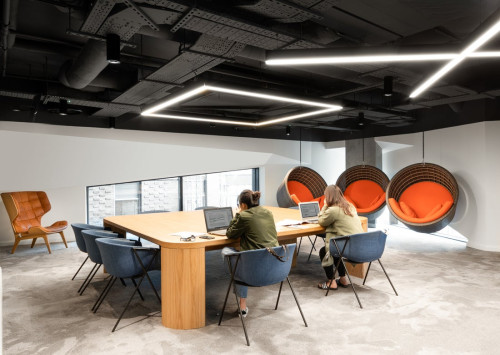 Circle Square - Gallery - 13