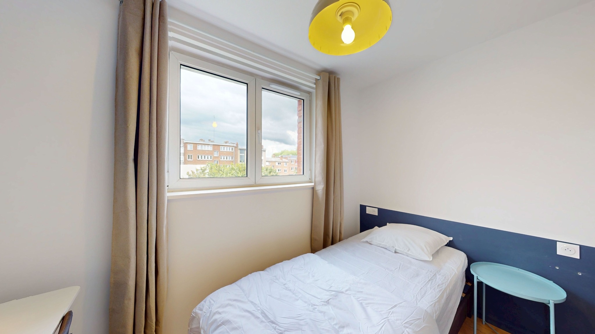 Room For One Person -  8 - 2