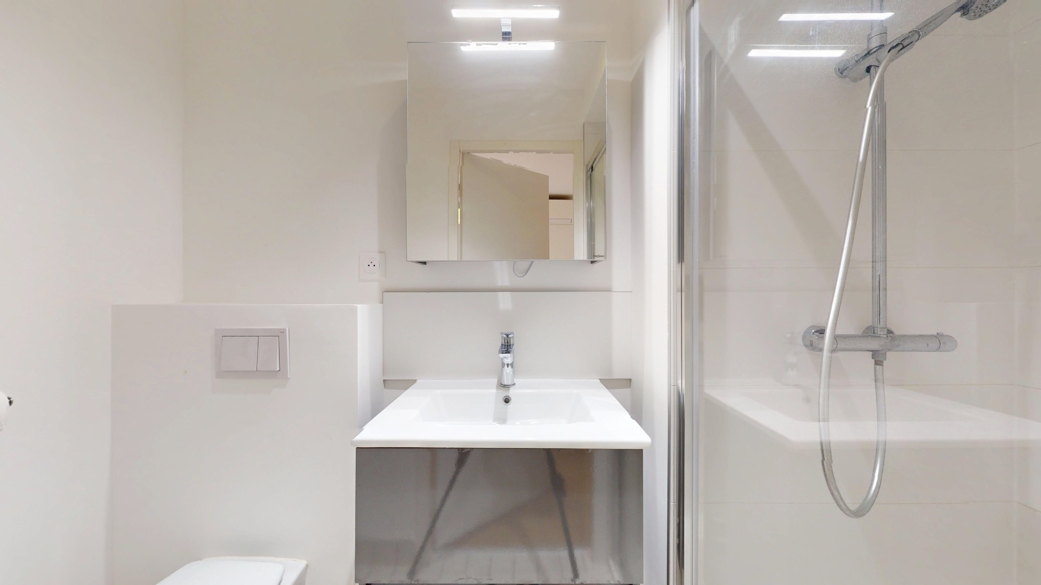 Room For One Person -  10 - 3