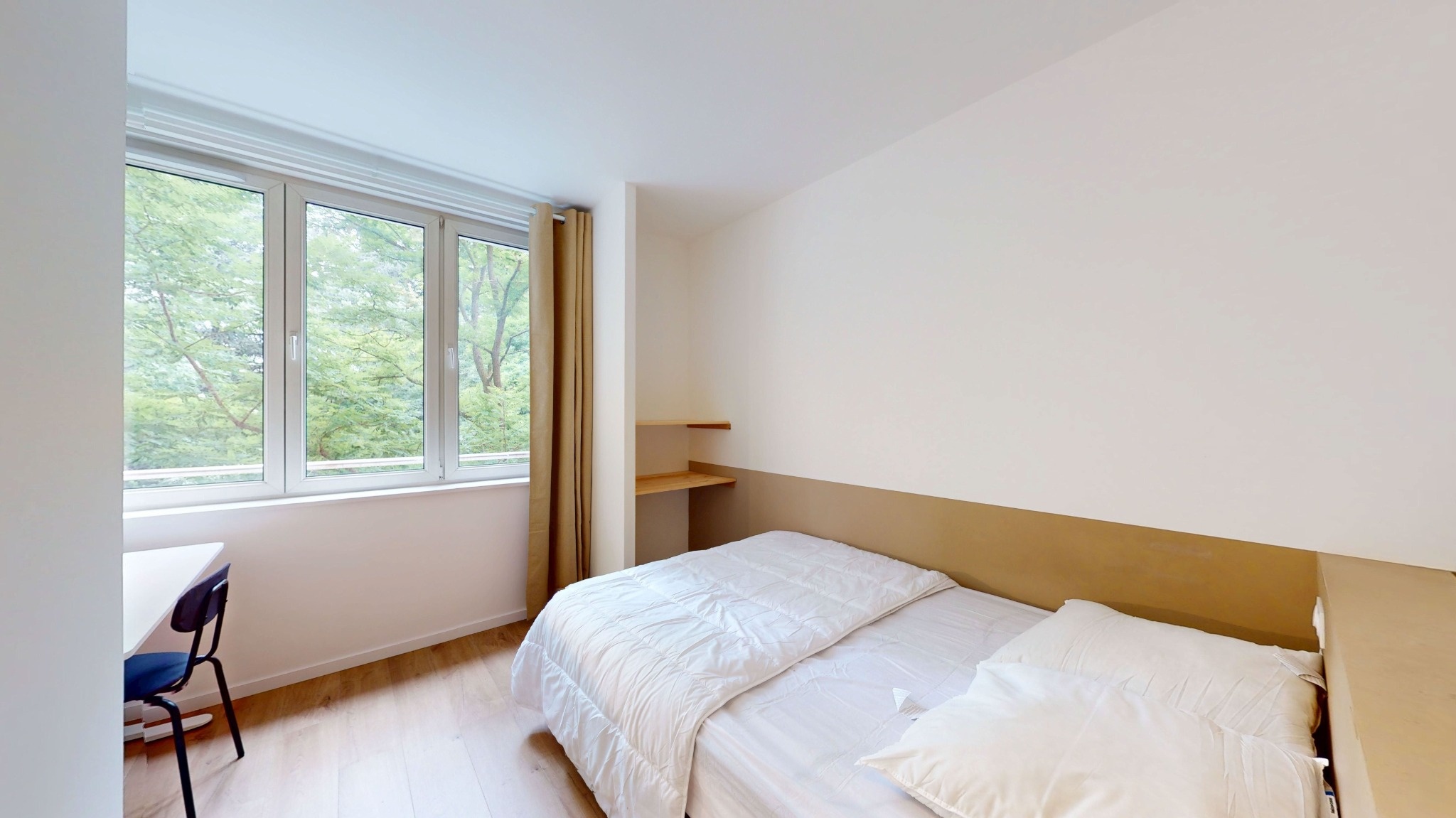 Room For One Person -  4 - 5