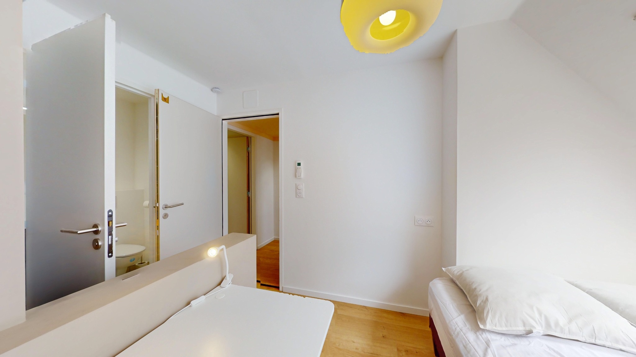 Room For One Person -  12 - 4