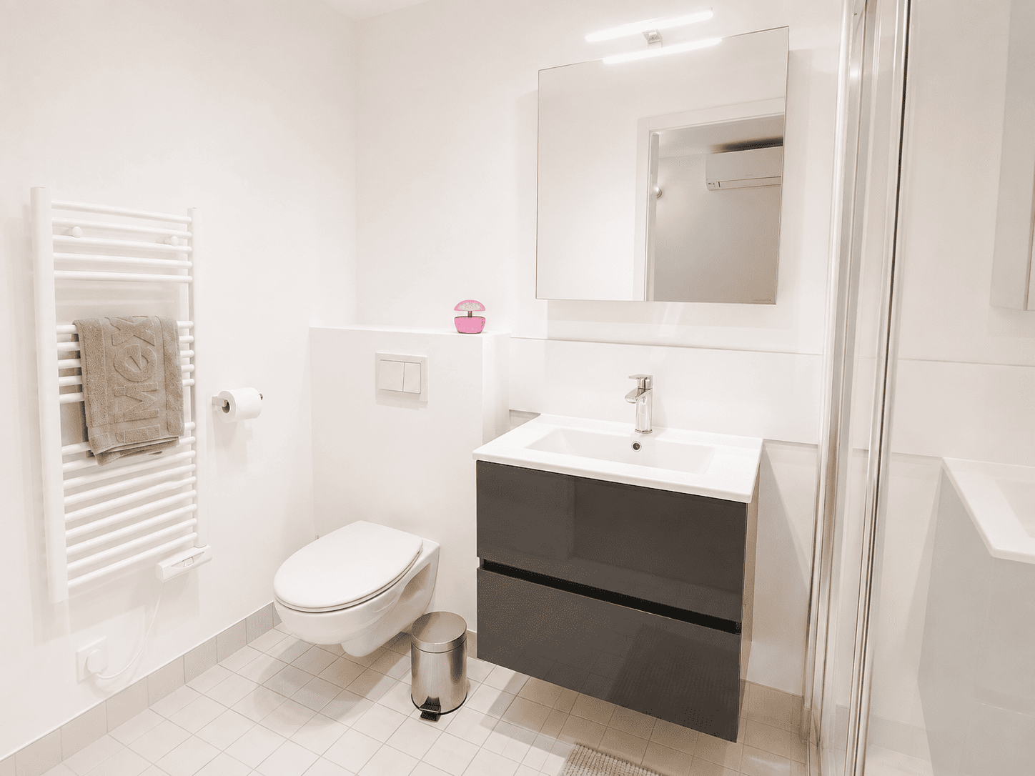 Room For One Person -  5 - 7