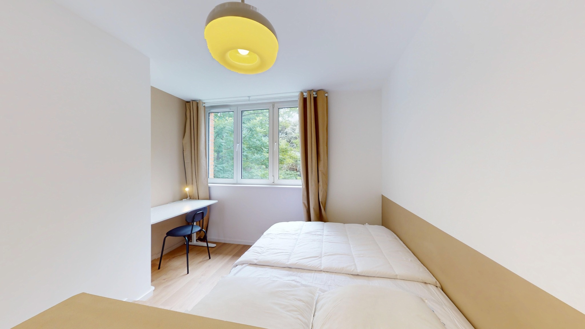 Room For One Person -  9 - 4