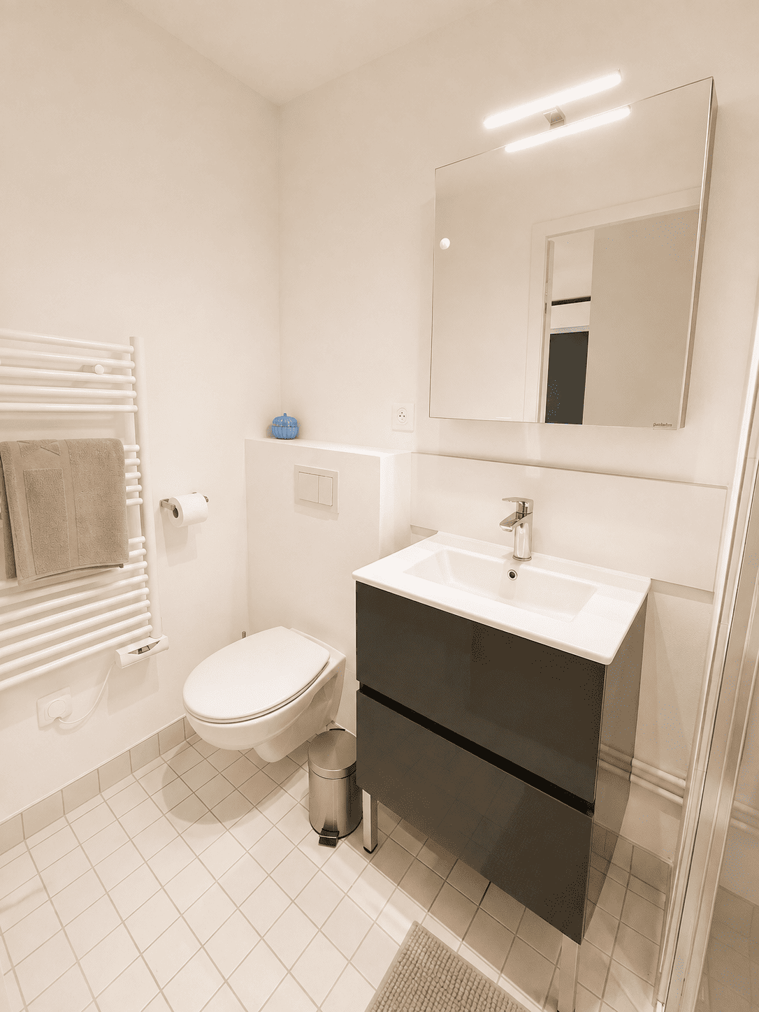 Room For One Person -  9 - 7
