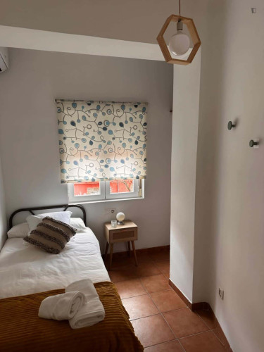 Apartment in Calle Real de Cartuja, Granada for 65 m² with 3 bedrooms - Gallery - 7