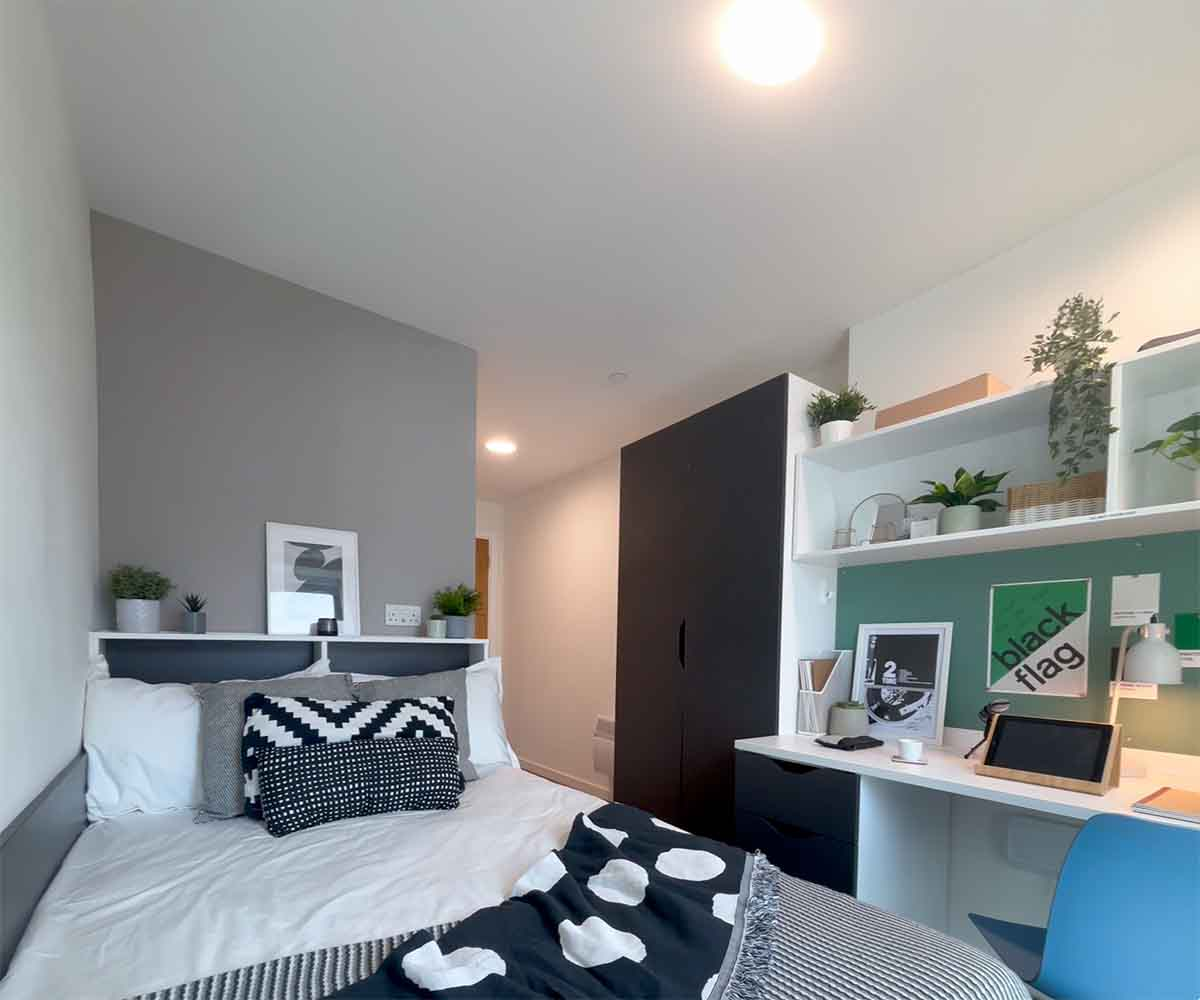 Classic Ensuite - 7