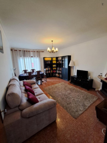 Cosy Single Room close to Faculdade de Farmácia da Universidade de Coimbra