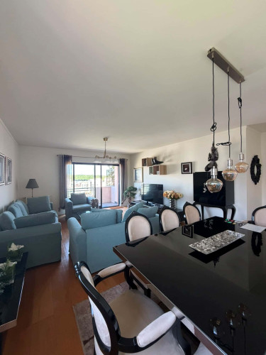 Exceptional three-bedroom apartment, combining generous spaces, high-quality construction, premium equipment and elegant contemporary décor - Gallery - 23