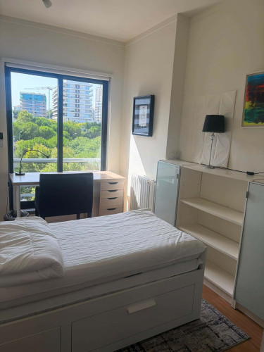 Exceptional three-bedroom apartment, combining generous spaces, high-quality construction, premium equipment and elegant contemporary décor - Gallery - 28