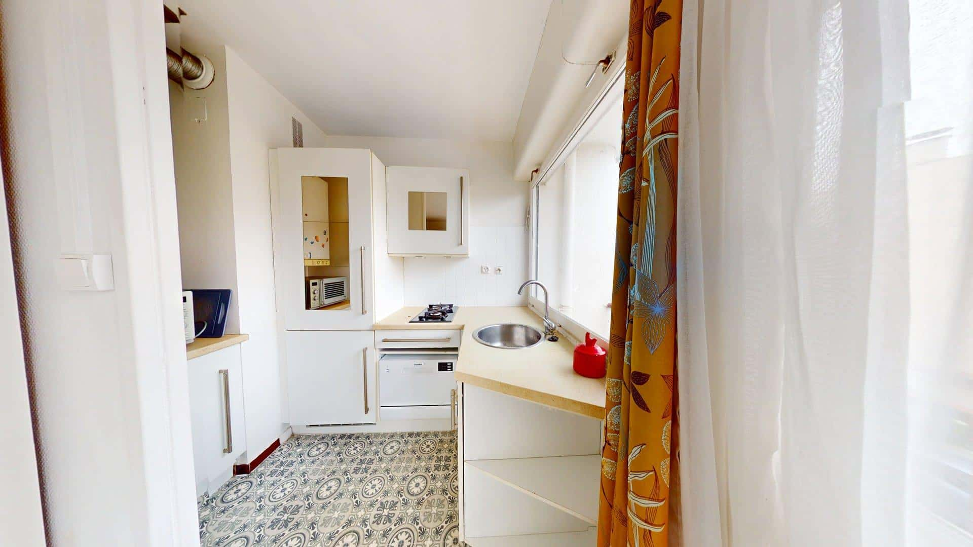 Apartment - 6