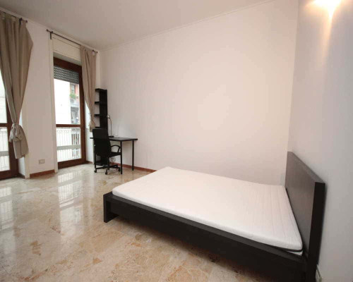 Stanza in Via Felice Bellotti - Gallery - 5