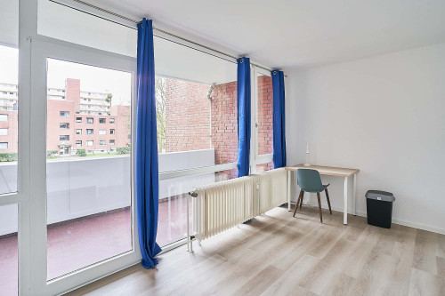 Kölner Landstr. - Room 4 + Balcony