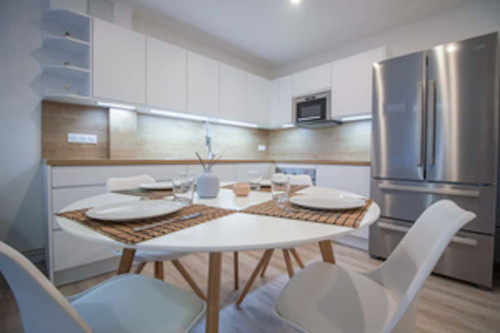 Room in Rue Marietton, Écully for 92 m² with 5 bedrooms - Gallery - 9