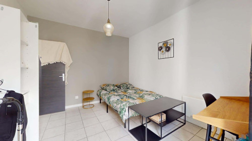 Room in Rue Bertrand, Béziers for 100 m² with 4 bedrooms - Gallery - 15