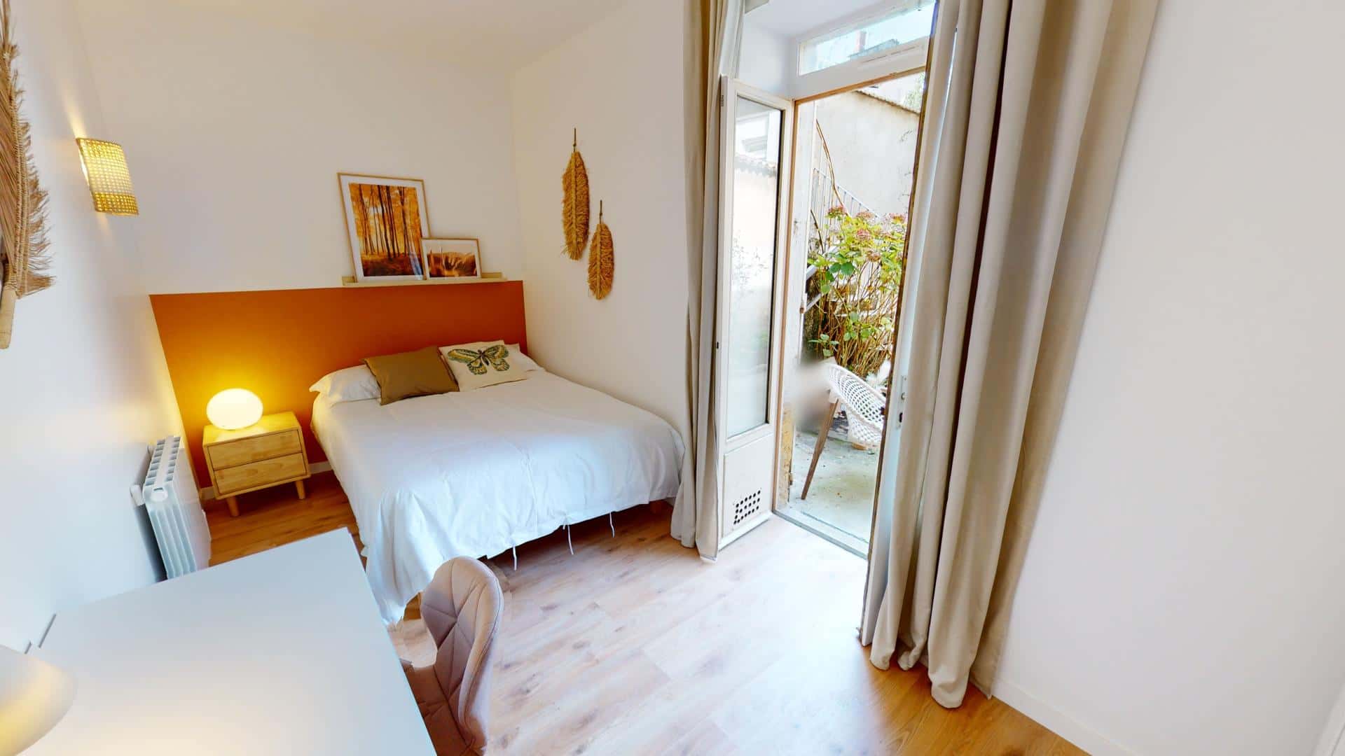 Room In Rue De La Sarra, Oullins-Pierre-Bénite For 63 M² With 3 Bedrooms - 1