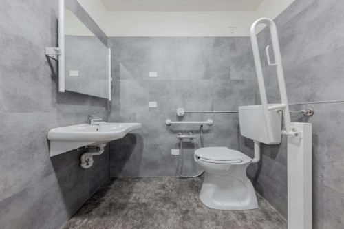 Room in Via Giulio Togni, Brescia for 660 m² with 19 bedrooms - Gallery - 7