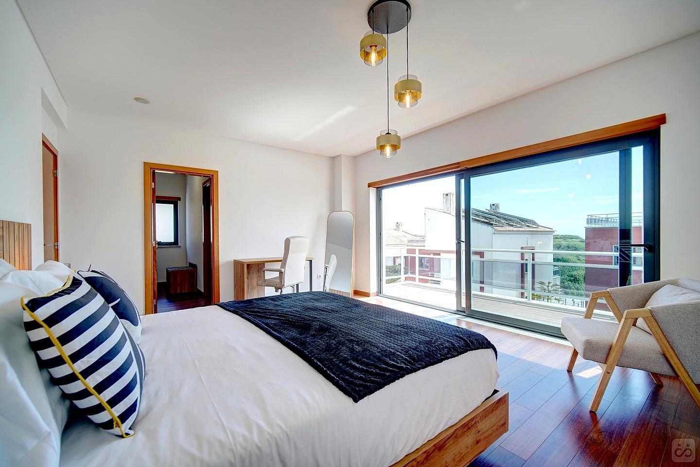 Deluxe Queen Room With Private Sea View Terrace - 1
