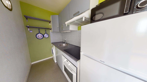 Apartment in Boulevard Berthelot, Clermont-Ferrand for 32 m² - Gallery - 5