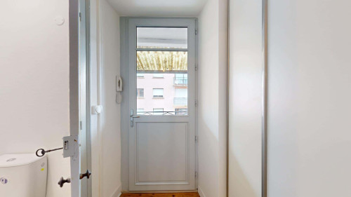 Room in Rue Emile Guichenné, Pau for 84 m² with 4 bedrooms - Gallery - 17