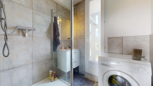 Room in Square le Périer, Saint-Martin-d'Hères for 67 m² with 4 bedrooms