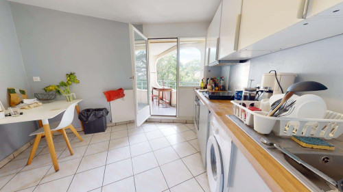 Room in Rue de la Chapelle, Lyon for 89 m² with 4 bedrooms - Gallery - 14