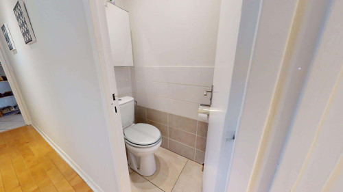 Room in Rue de la Chapelle, Lyon for 89 m² with 4 bedrooms - Gallery - 6