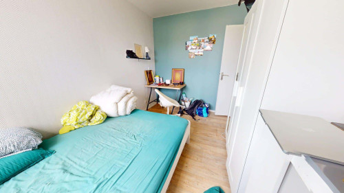 Room in Rue de la Chapelle, Lyon for 89 m² with 4 bedrooms - Gallery - 16