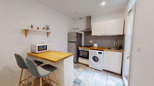 Apartment in Rue Jules Gontard, Marseille for 67 m² with 2 bedrooms - Gallery - 17