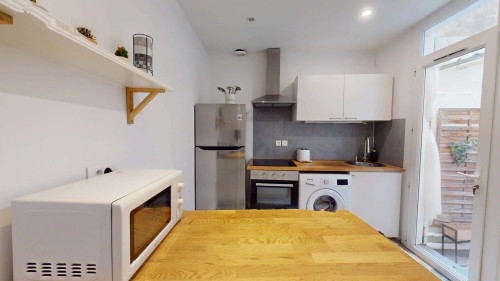 Apartment in Rue Jules Gontard, Marseille for 67 m² with 2 bedrooms - Gallery - 18