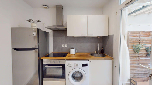 Apartment in Rue Jules Gontard, Marseille for 67 m² with 2 bedrooms - Gallery - 16
