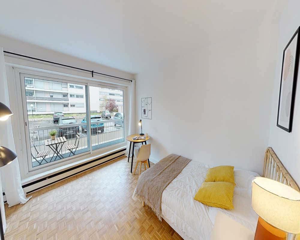 Chambre Dans Le Rue Victor Hugo - 1