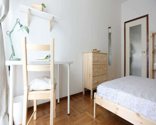 Stanza in Viale Romagna