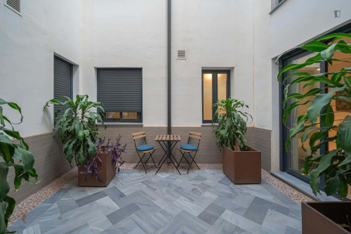 Apartment in Calle Parras, Málaga for 80 m² with 2 bedrooms