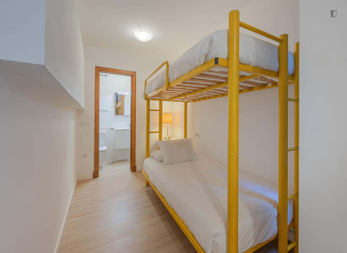 Apartment in Calle Parras, Málaga for 80 m² with 2 bedrooms - Gallery - 10