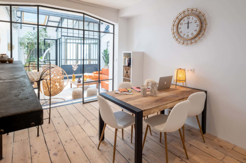 Room in Rue de Créqui, Lyon for 355 m² with 7 bedrooms - Gallery - 9