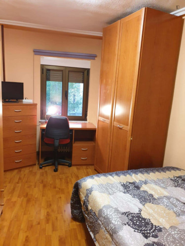 Room in Paseo de San Vicente, Salamanca with 5 bedrooms - Gallery - 7