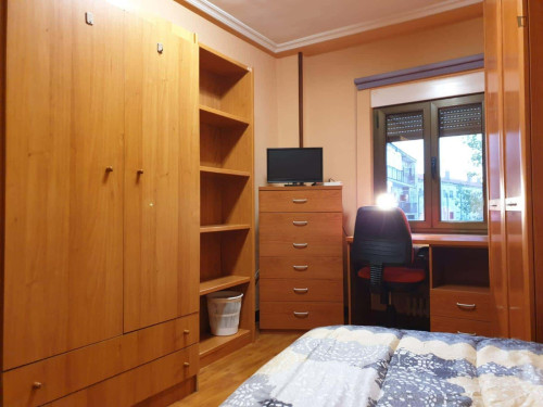 Room in Paseo de San Vicente, Salamanca with 5 bedrooms - Gallery - 21