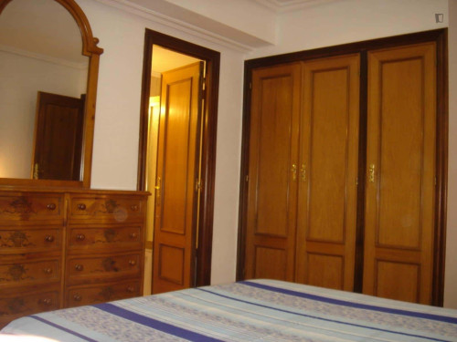 Room in Calle Maestro Ávila, Salamanca with 5 bedrooms - Gallery - 6