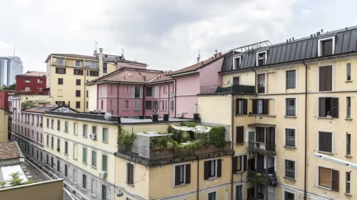 Room in a shared 4-bedroom apartment for rent in Isola. - Gallery - 10