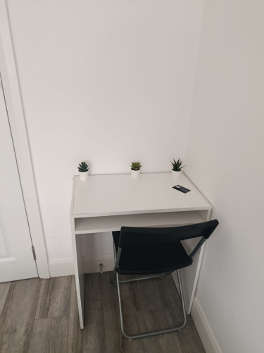 145 Cromwell street - Rooms