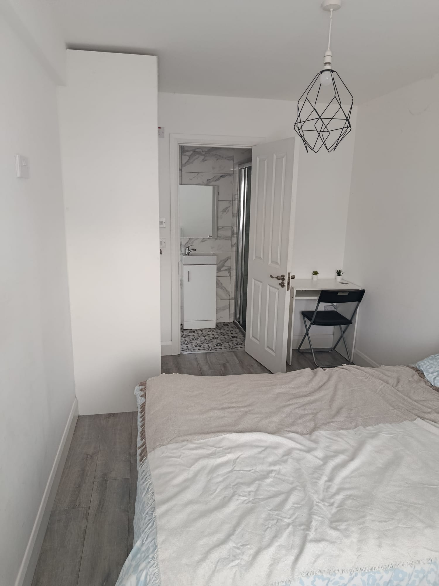 Double Ensuite - 1