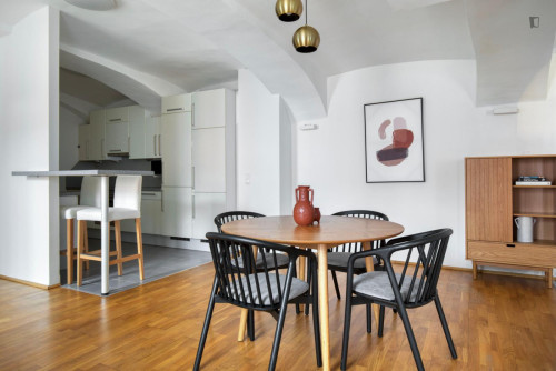 Comfy 1-bedroom flat near the Schottenring subway station - Gallery - 9