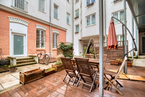 Comfy 1-bedroom flat near the Schottenring subway station