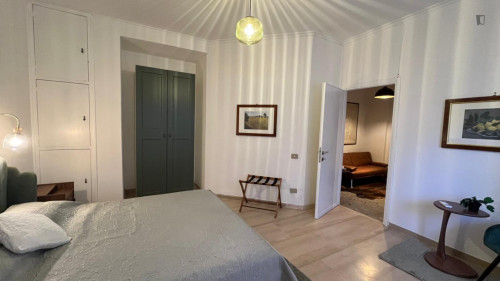 2-bedroom apartment, with outdoor area