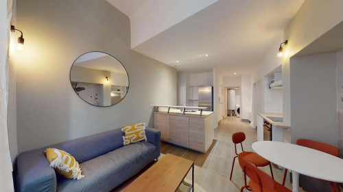 Room in Rue d'Alger, Toulon for 85 m² with 4 bedrooms - Gallery - 5