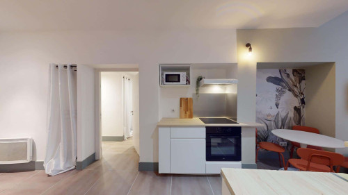 Room in Rue d'Alger, Toulon for 85 m² with 4 bedrooms - Gallery - 11
