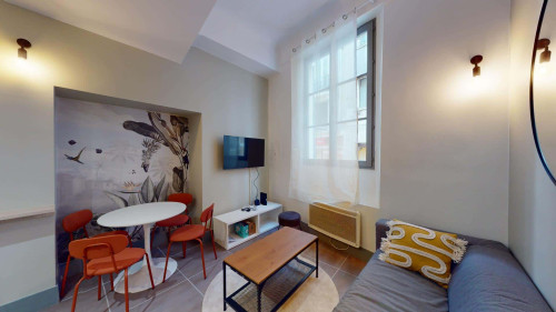Room in Rue d'Alger, Toulon for 85 m² with 4 bedrooms - Gallery - 4