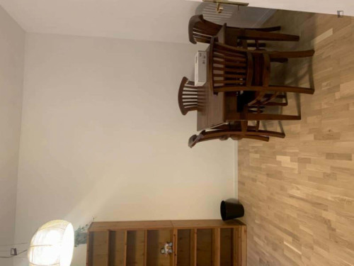 Room in Via Val d'Ossola, Roma for 60 m² with 2 bedrooms